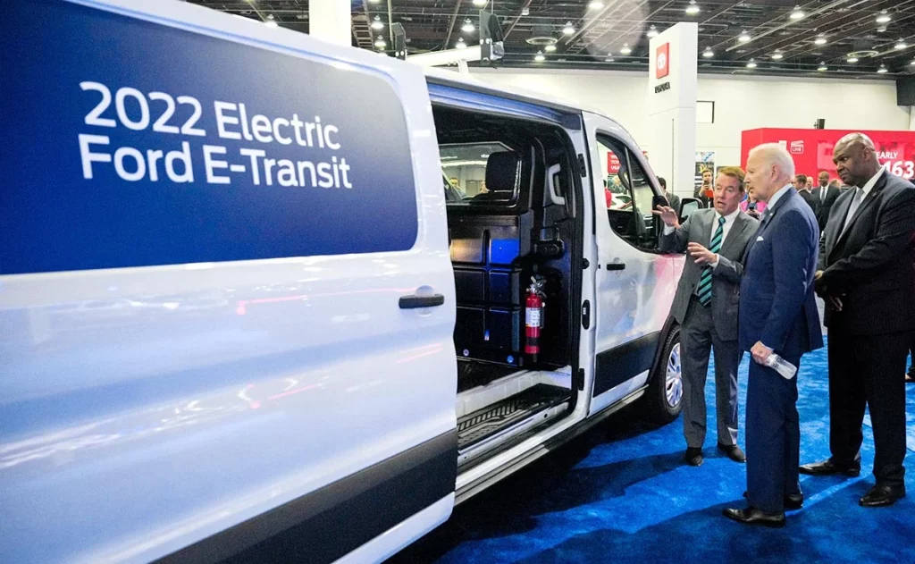 Electric Vehicles: A political strategy, not a scientific solution